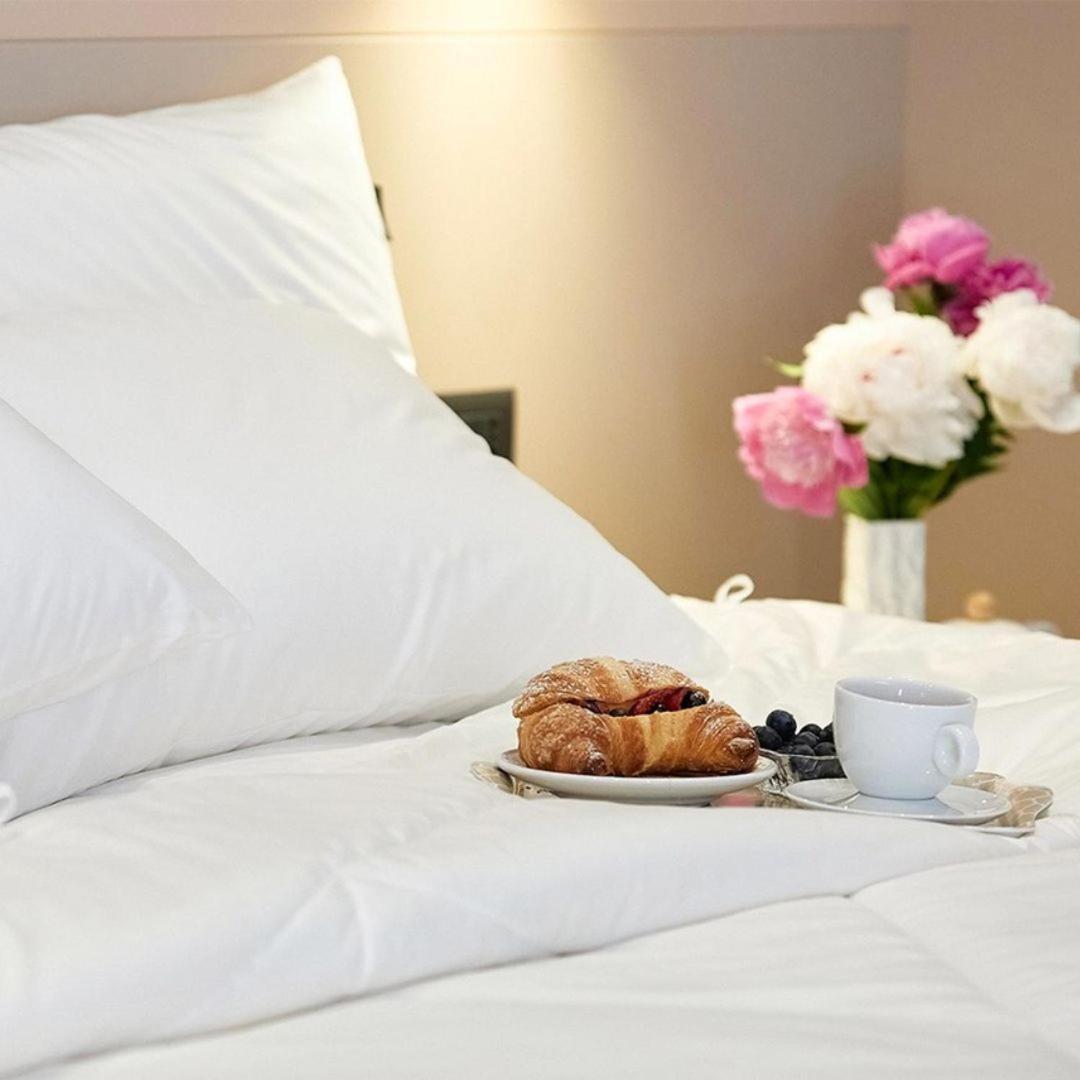 Loveit - Roma - Piazza Della Maddalena Otel Dış mekan fotoğraf